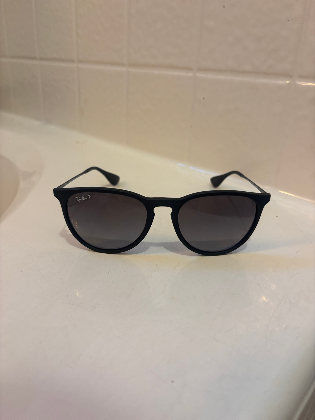 Ray-Ban Erika Classic Polarized Sunglasses
