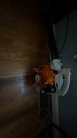 Stihl Handheld Leaf Blower - Image 2