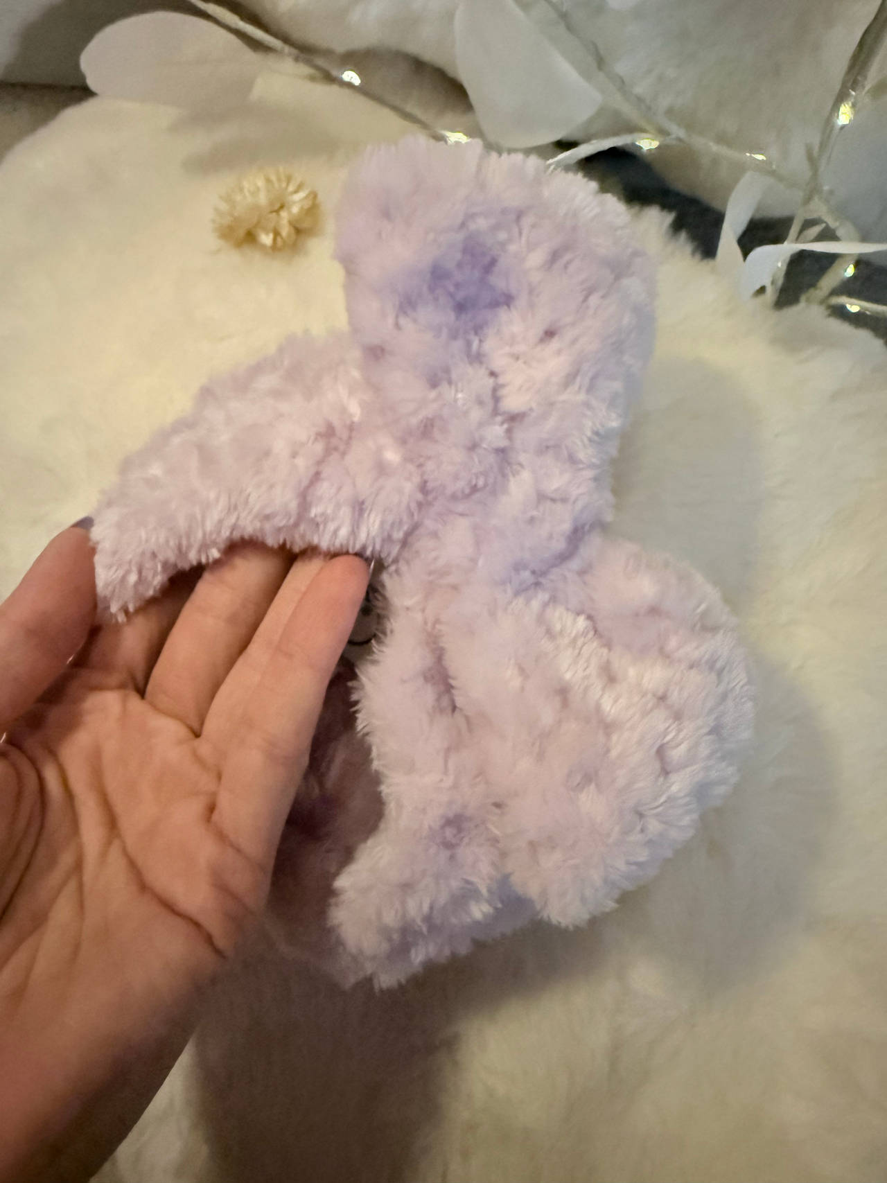 Fuzzy & super soft head band 