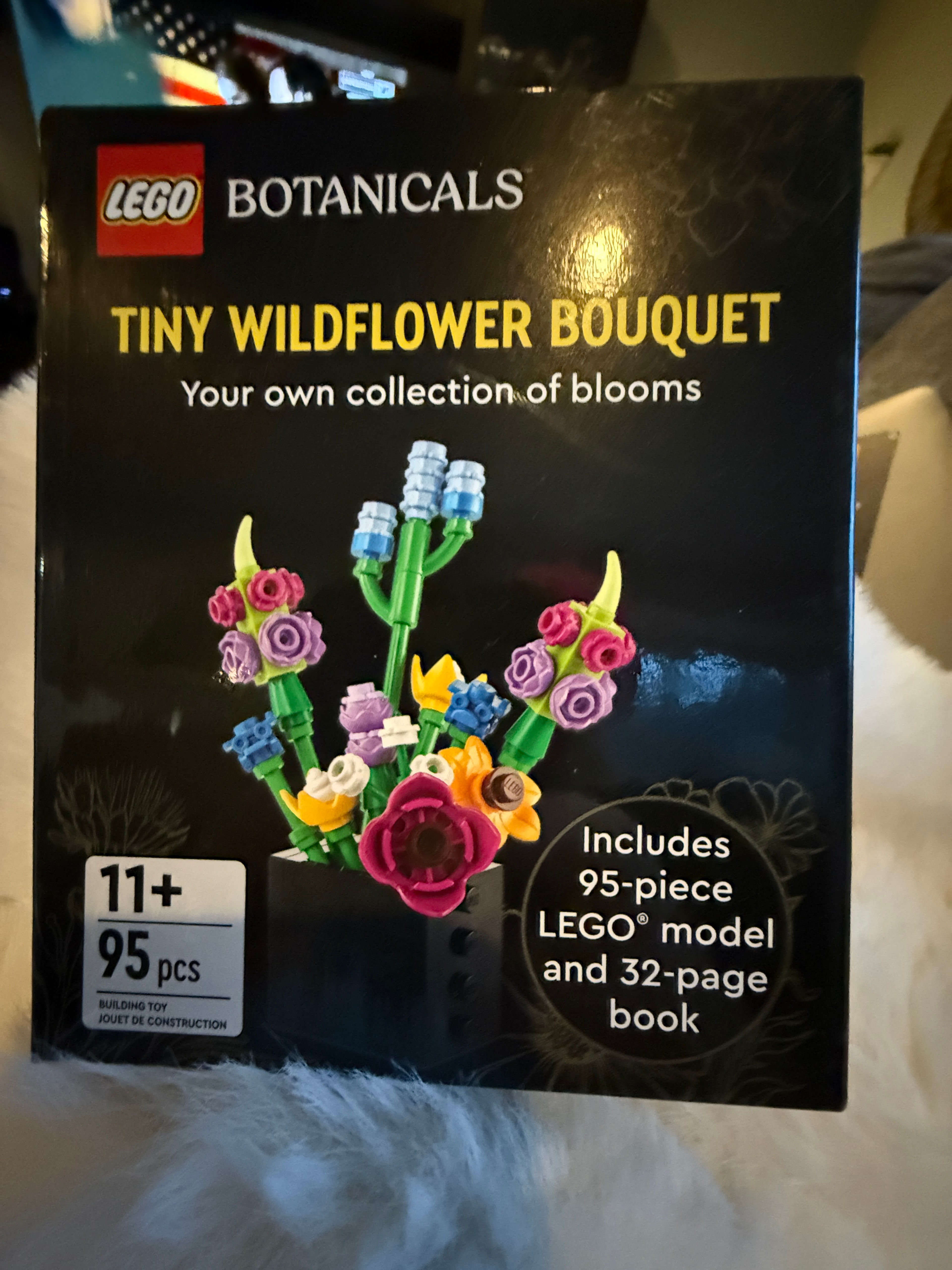 LEGO Botanicals Tiny Wildflower Bouquet