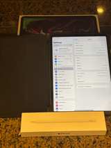 Apple iPad Pro 11-inch (1st Generation, 256GB, Space Gray) with Apple Pencil - Image 4