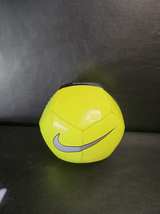 Nike Pitch Training Soccer Ball - Image 2