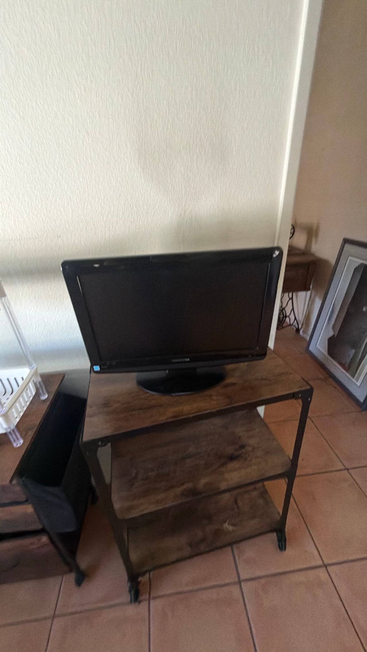 Memorex 19" LED HDTV