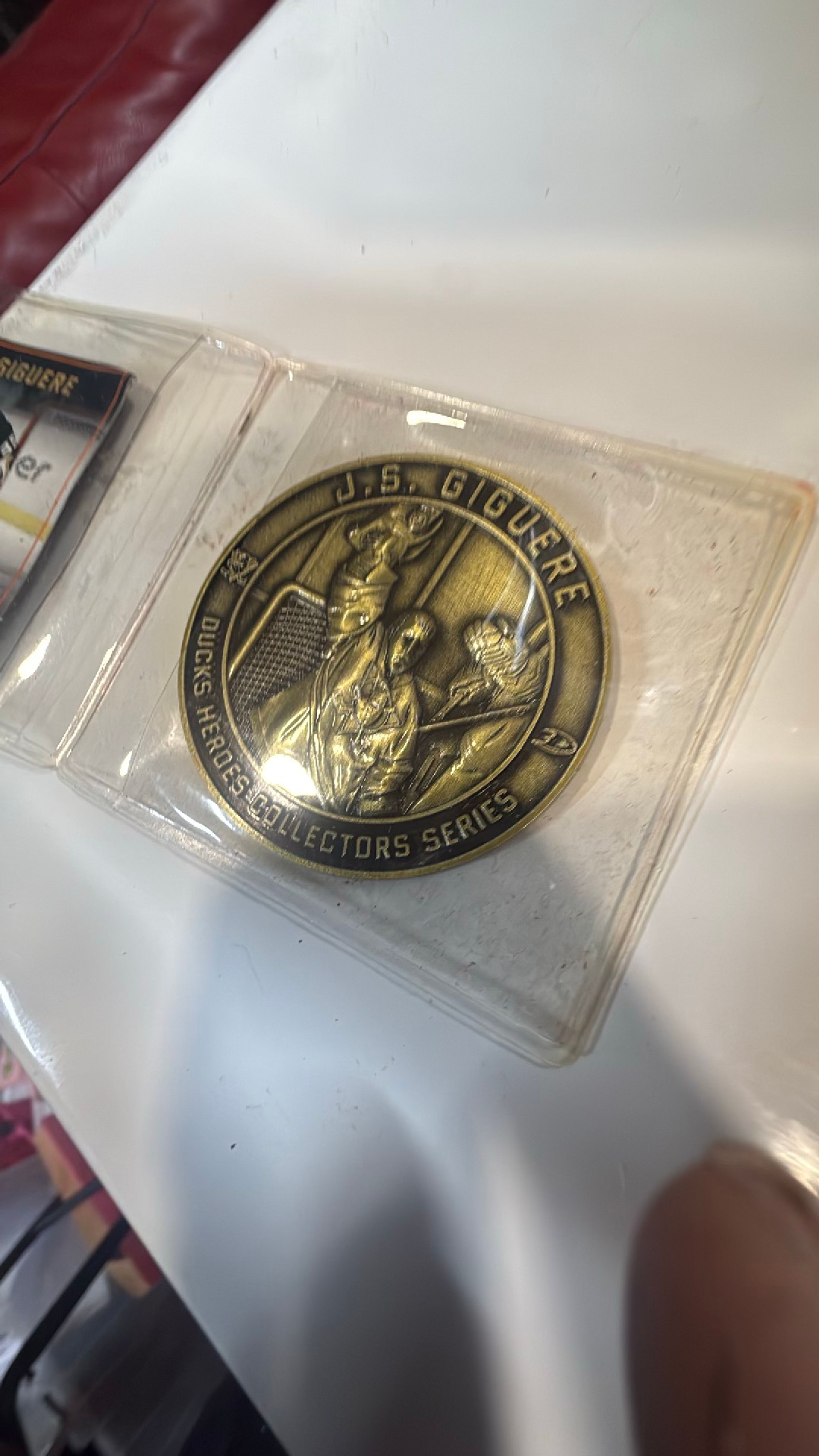 J.S. Giguere Ducks Heroes Collectors Series Coin - Image 4