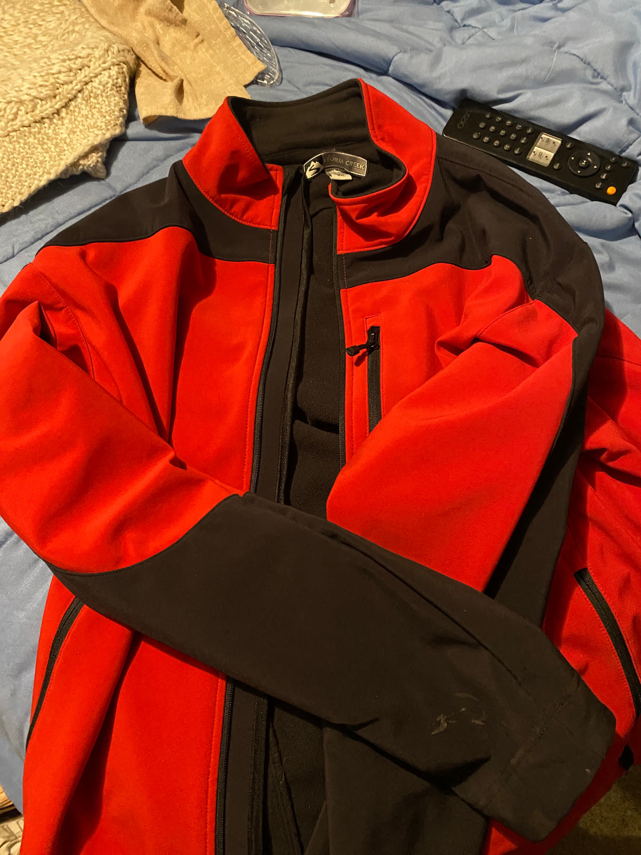 Storm Creek Men's Red/Black Softshell Jacket