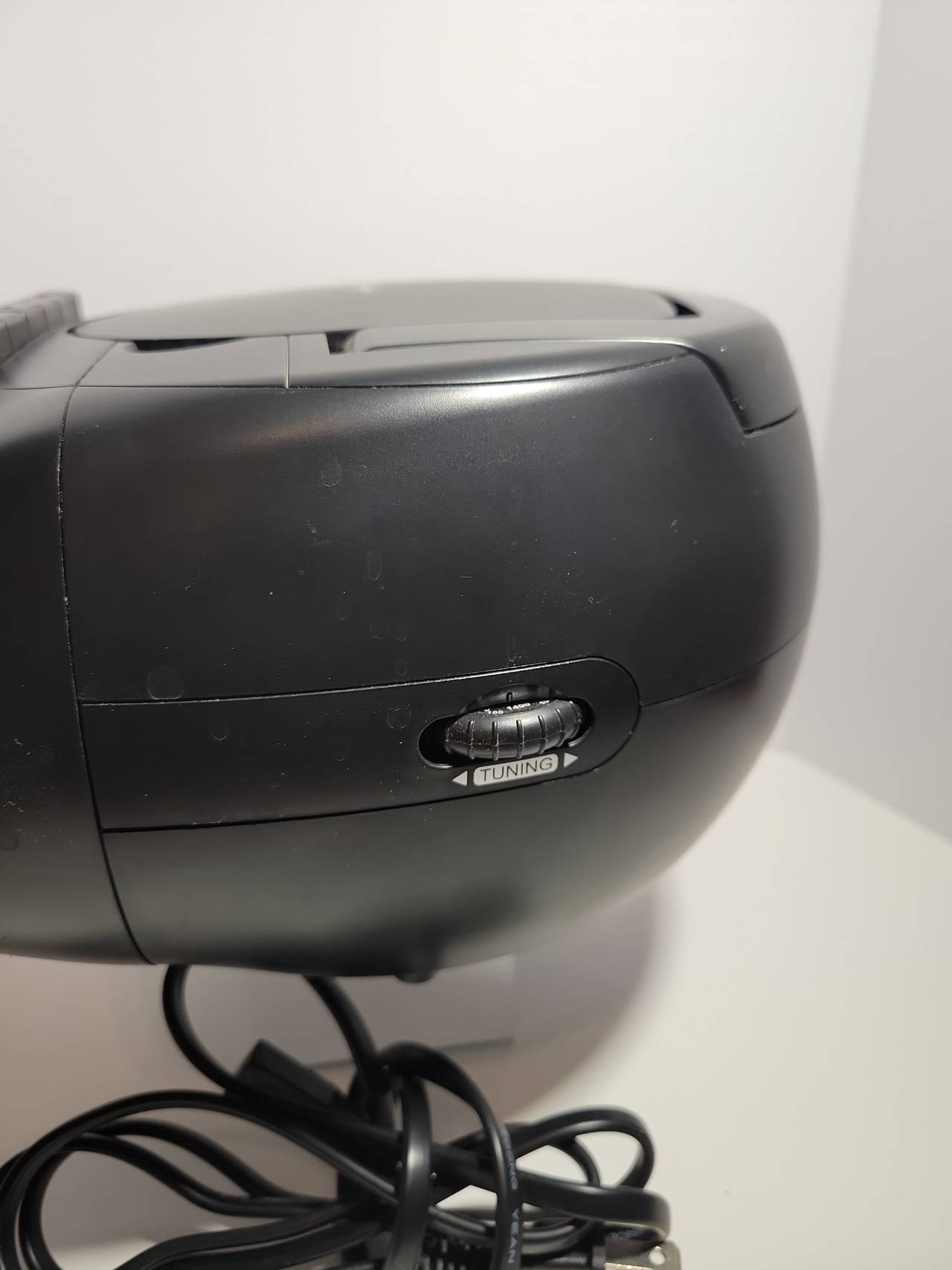 Jensen CD-540 Portable Stereo Cassette Recorder with AM/FM Radio and CD Player