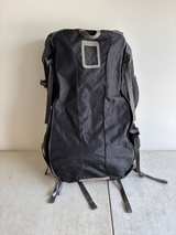 MacPac Genesis 70L Hiking Pack - Image 2
