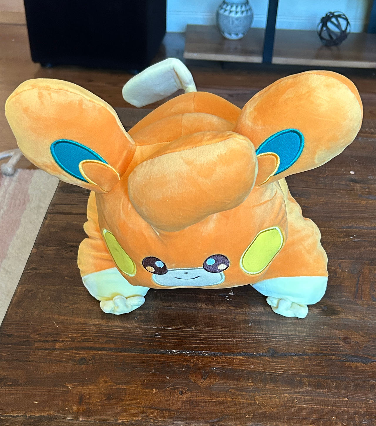 Pokémon Center Pawmot Comfy Cuddlers Plush