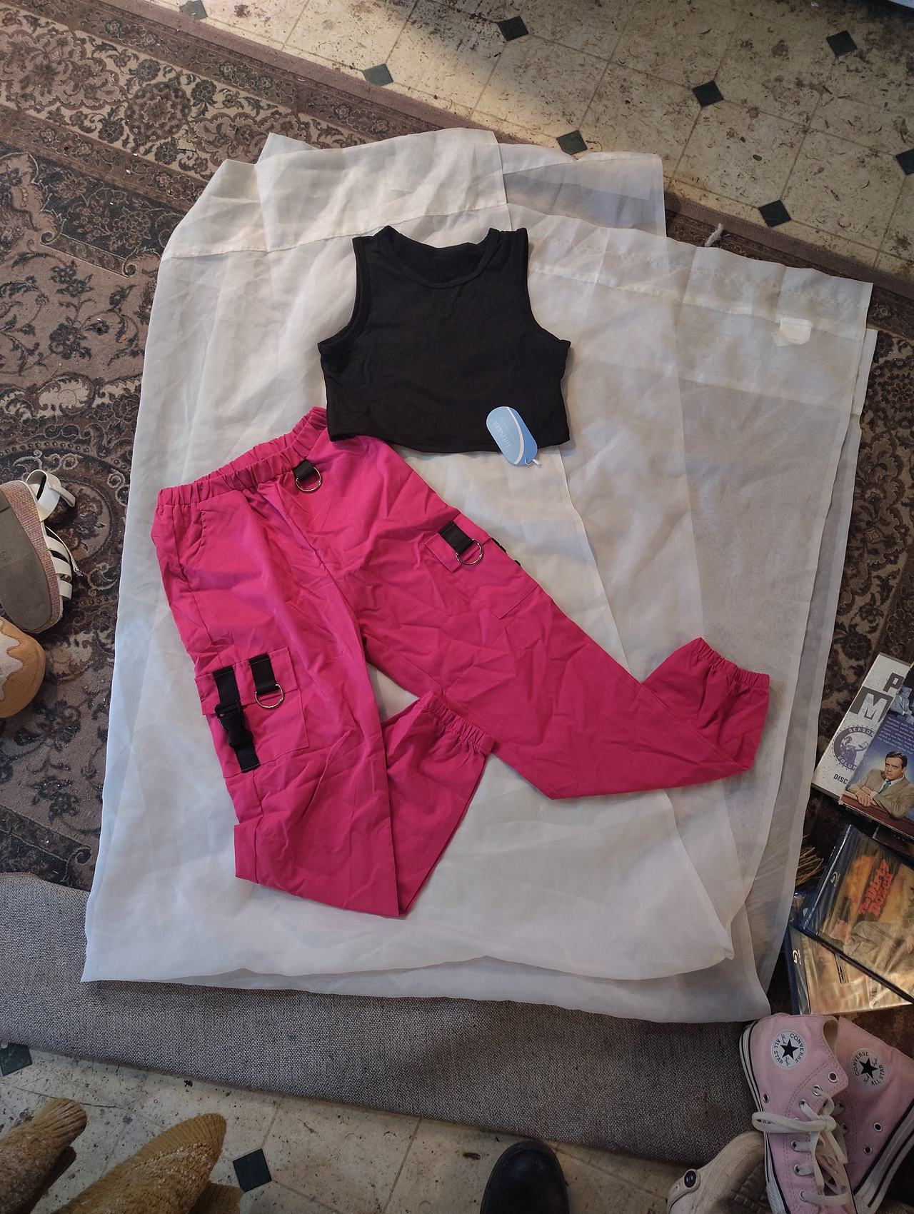 Shein Girls Buckle Detail Cargo Pants & Tank Top Set