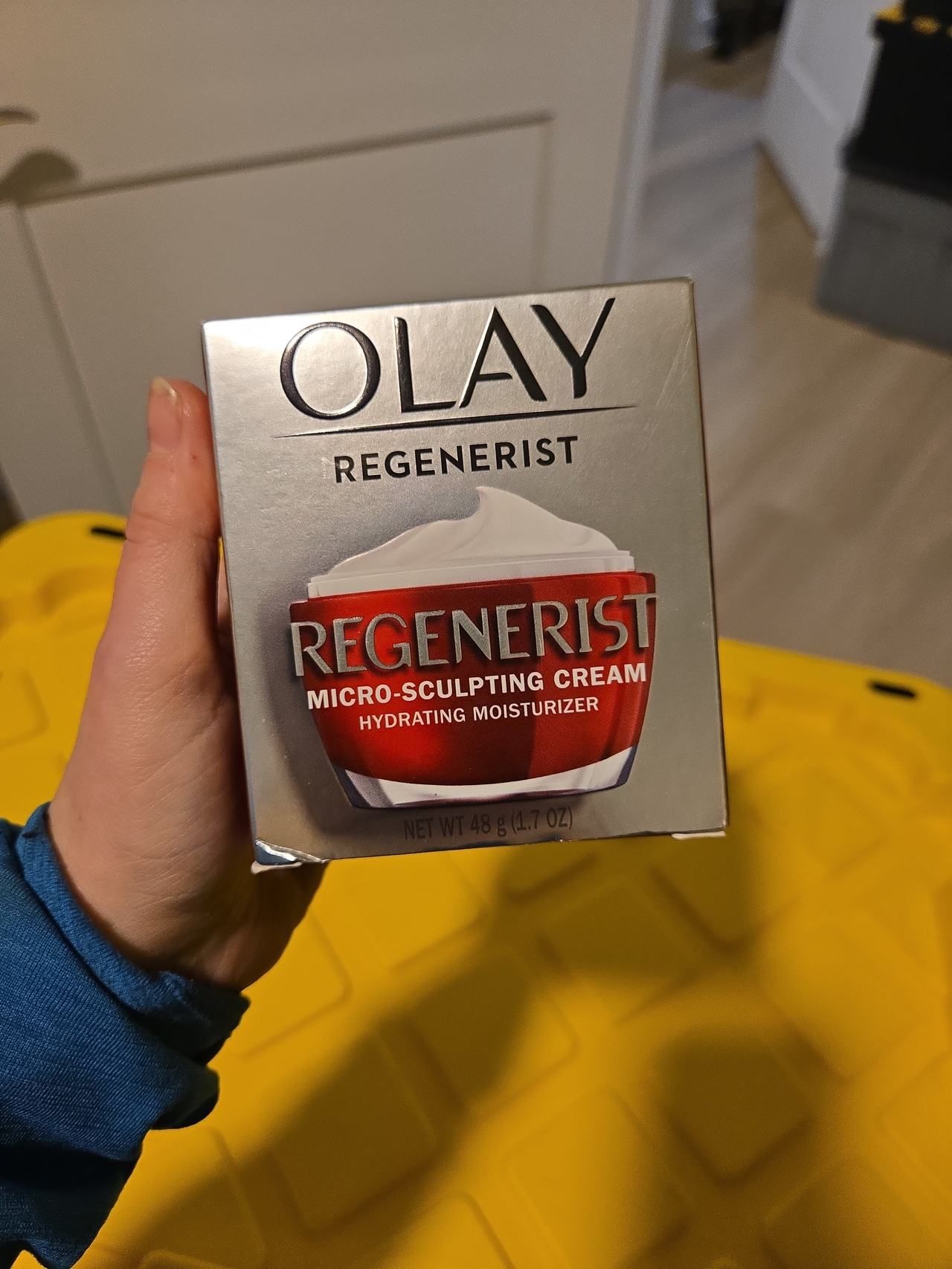 Olay Regenerist Micro-Sculpting Cream Hydrating Moisturizer
