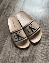 Calvin Klein Women’s Slides Size 8 New - Image 2