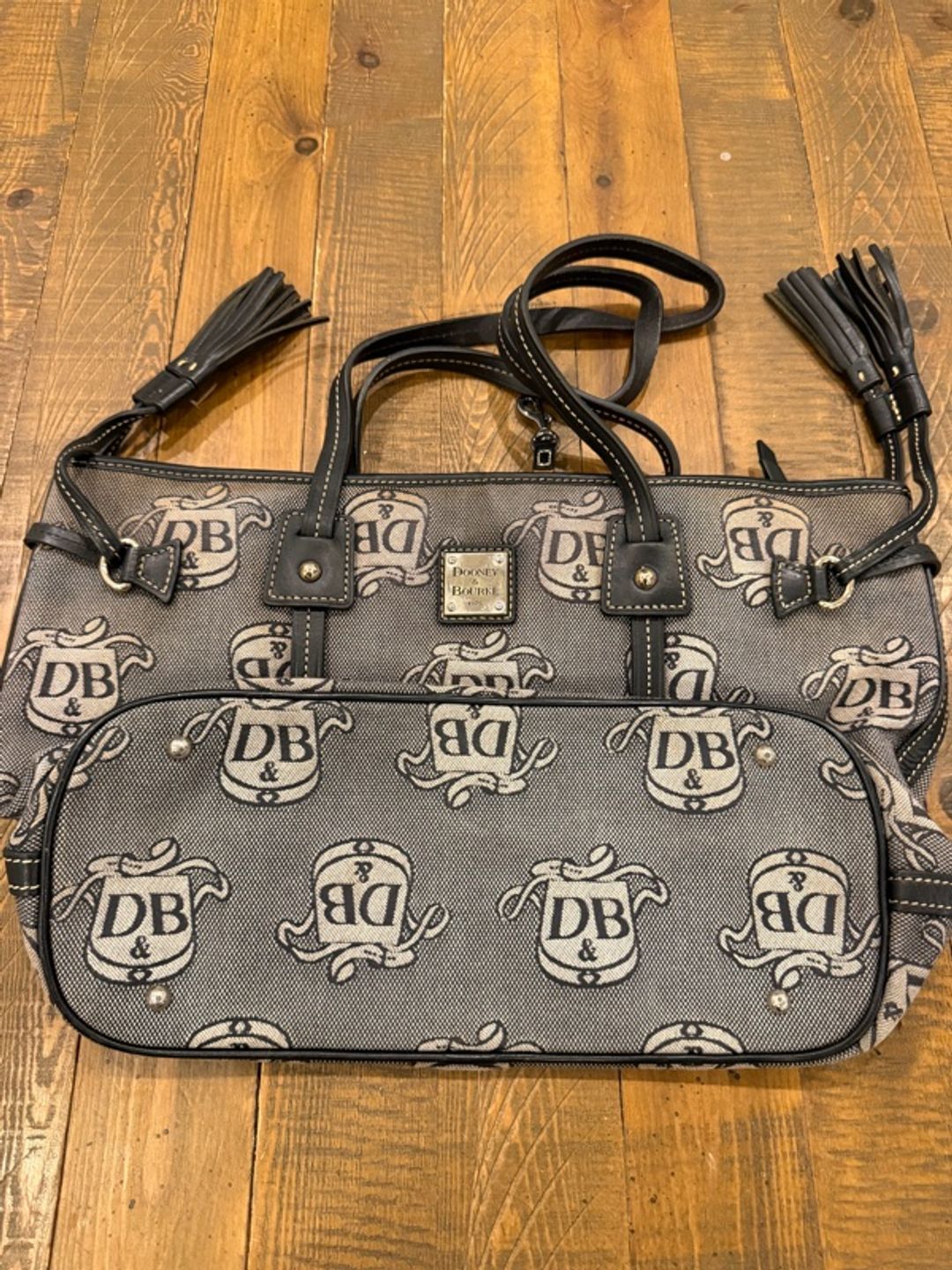 Dooney & Bourke Davis Tassel Tote Handbag Purse