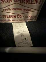 Filson Mackinaw Cruiser Jacket
Style 83 
2000/11 2757
Size 40
Like new - Image 1