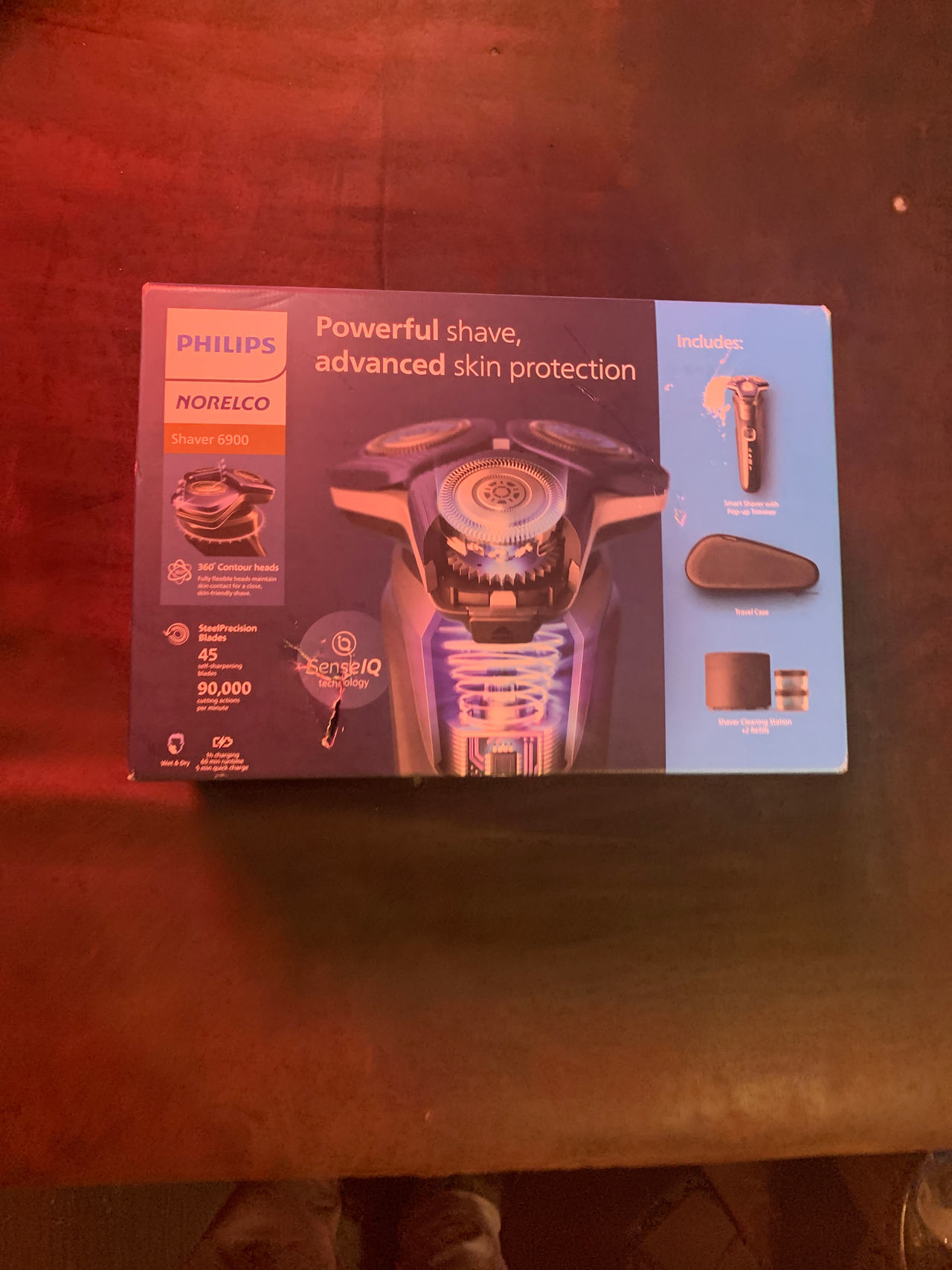 Philips Norelco Shaver 6900