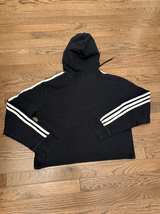 adidas Women's Essentials 3-Stripes Cropped Hoodie used great condition - Image 5