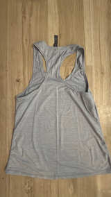 Vuori Lux Performance Tank Top Platinum Heather Gray - Image 2