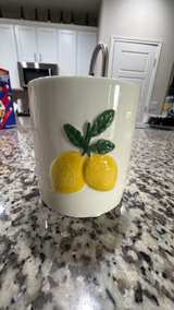 Threshold Lemonade Fizz Ceramic Candle 8oz - Image 3