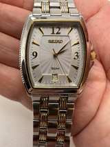 Seiko Men's Two-Tone Dress Watch - Image 4