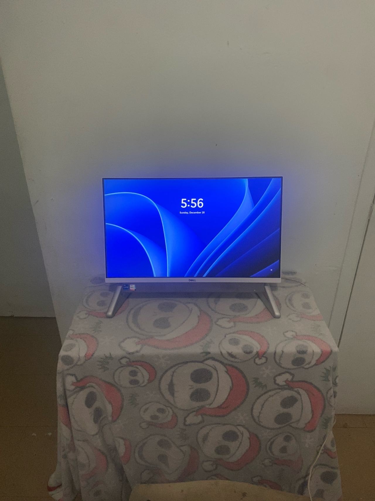 Dell Inspiron 7700 All-in-One Desktop 27-inch