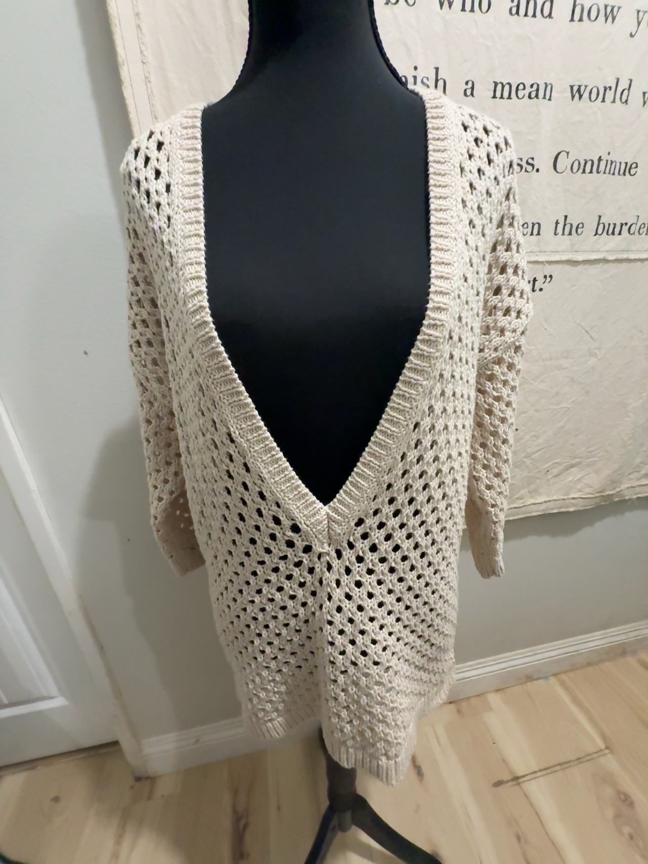 Ann Taylor Women's sweater
