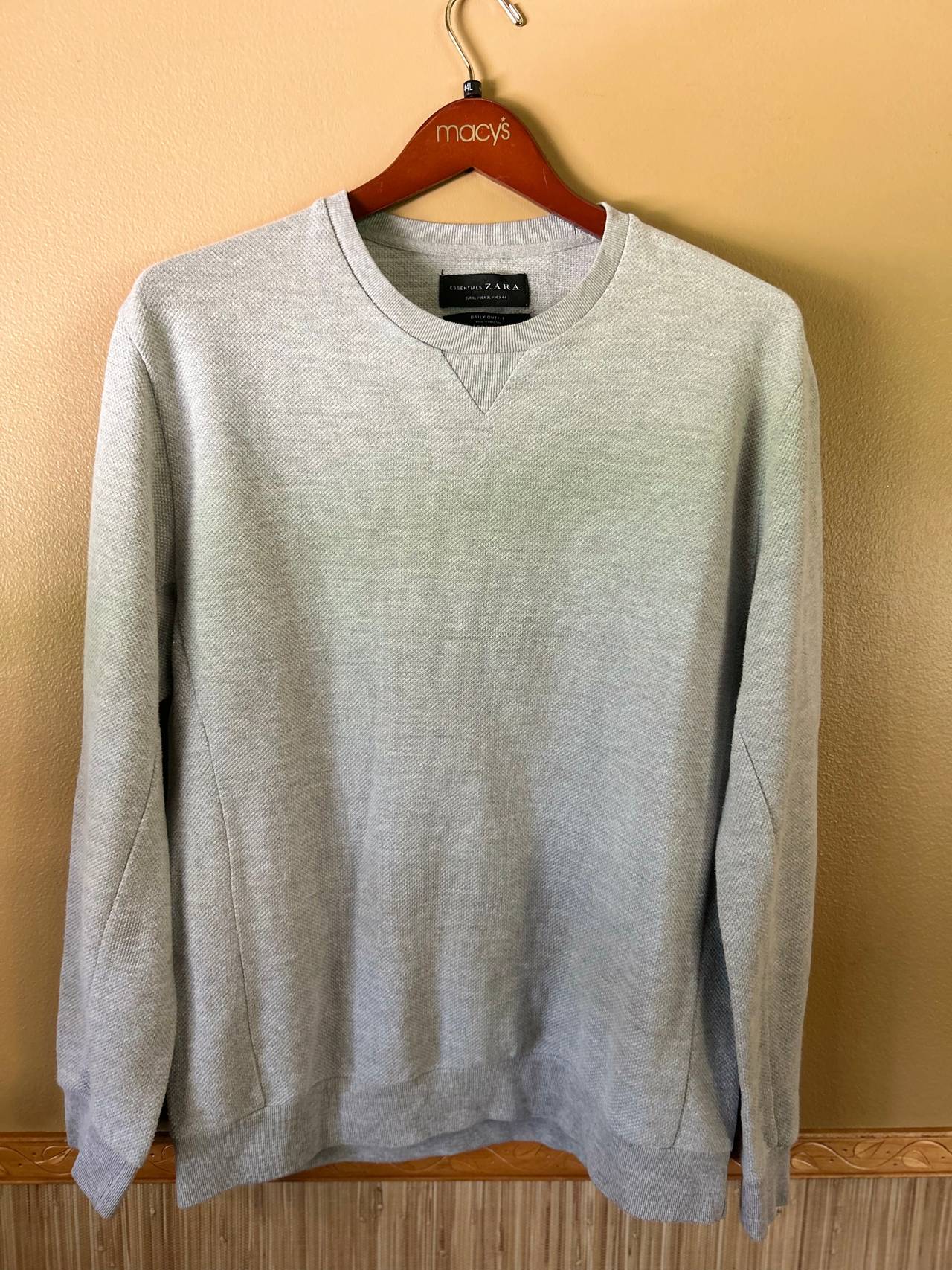 Zara Basic Sweatshirt