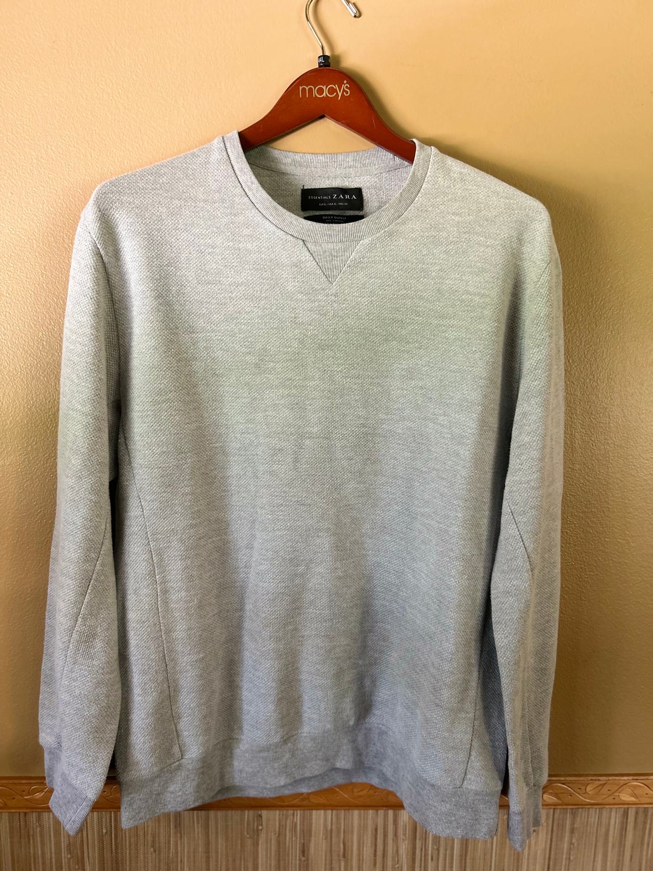 Zara Basic Sweatshirt