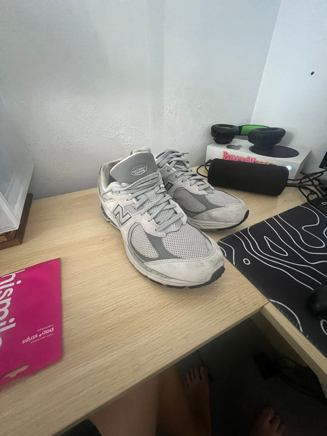 New Balance 990v5