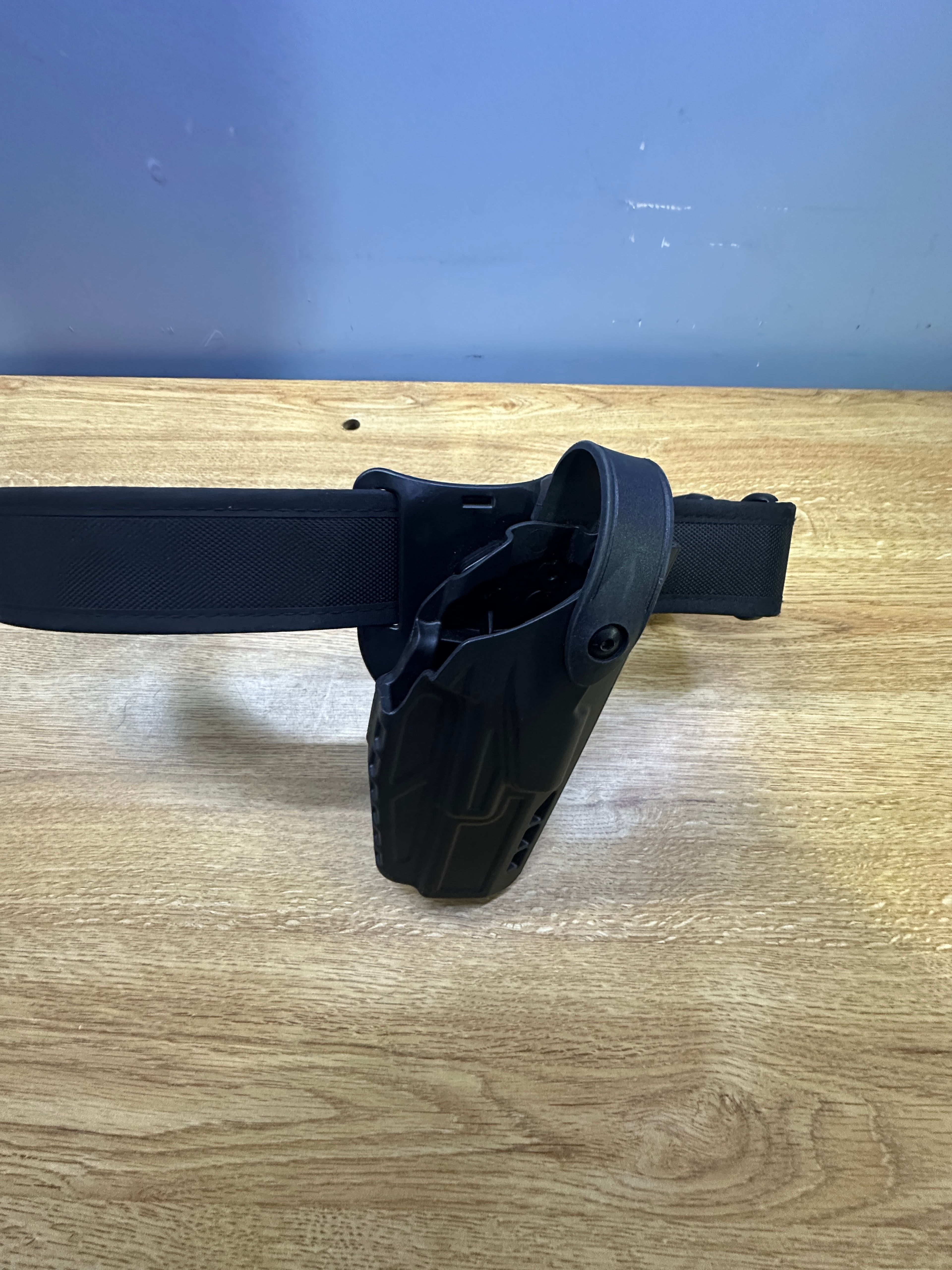 Safariland 6360 Level III Retention Holster