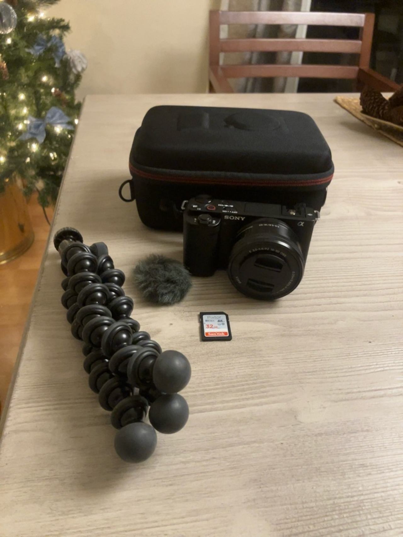 Sony ZV-E10 Mirrorless Camera Black