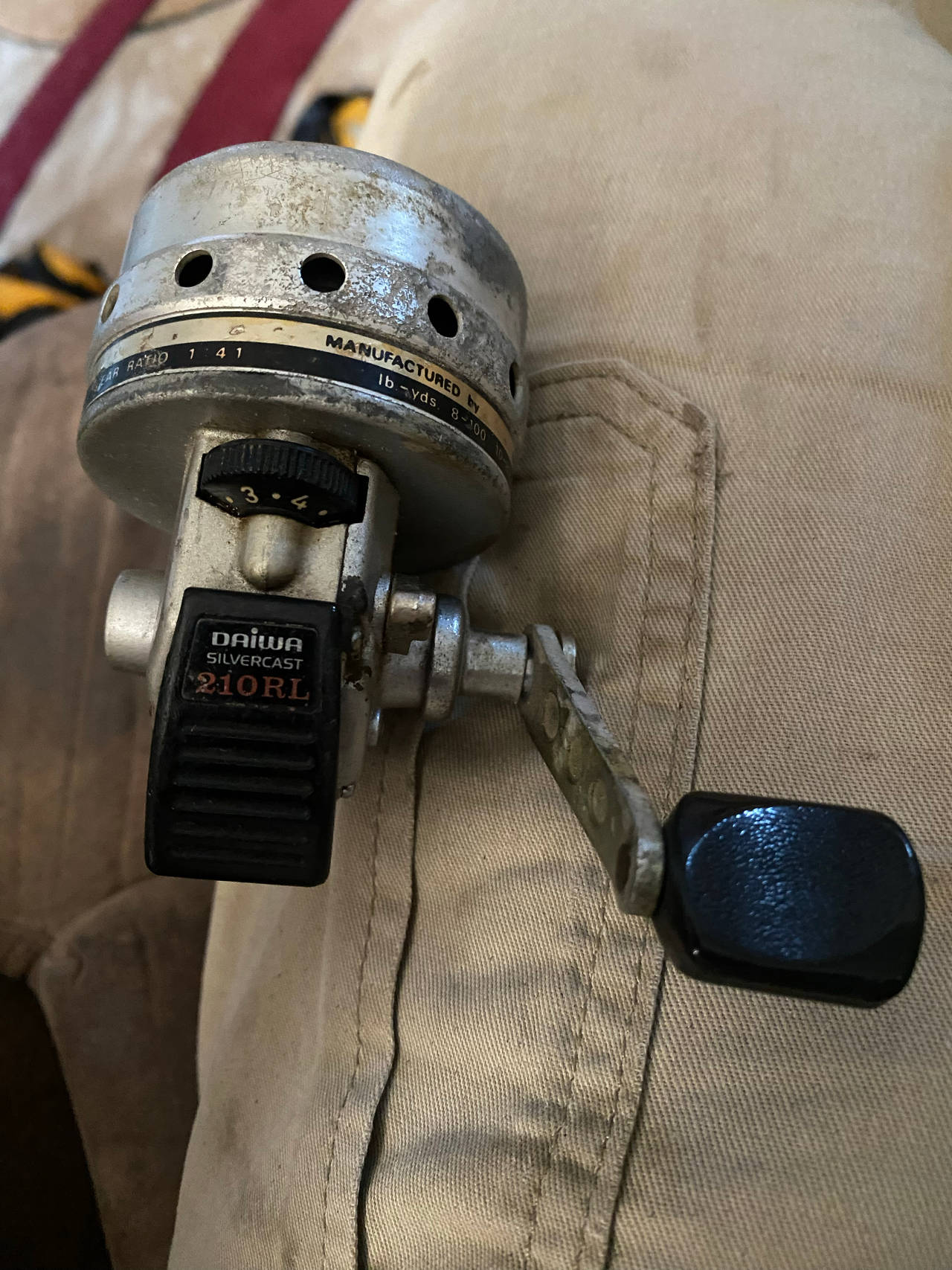 Daiwa Silvercast 210RL Spincast Reel