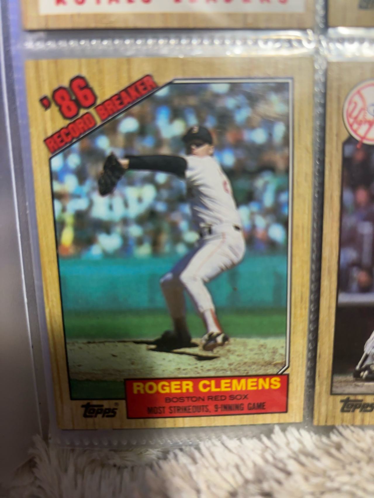 Topps 1987 Roger Clemens Record Breaker #1 Baseball Card