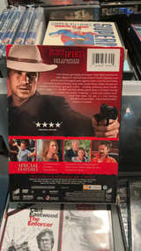 Justified Season 3 DVD 3-Disc Set - Image 2