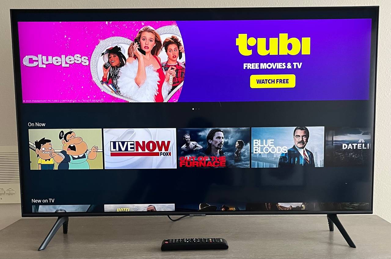 Samsung 43-Inch 4K UHD Smart TV QLED