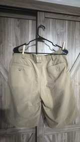 Under Armour Men's Performance shorts size 32 - Image 3