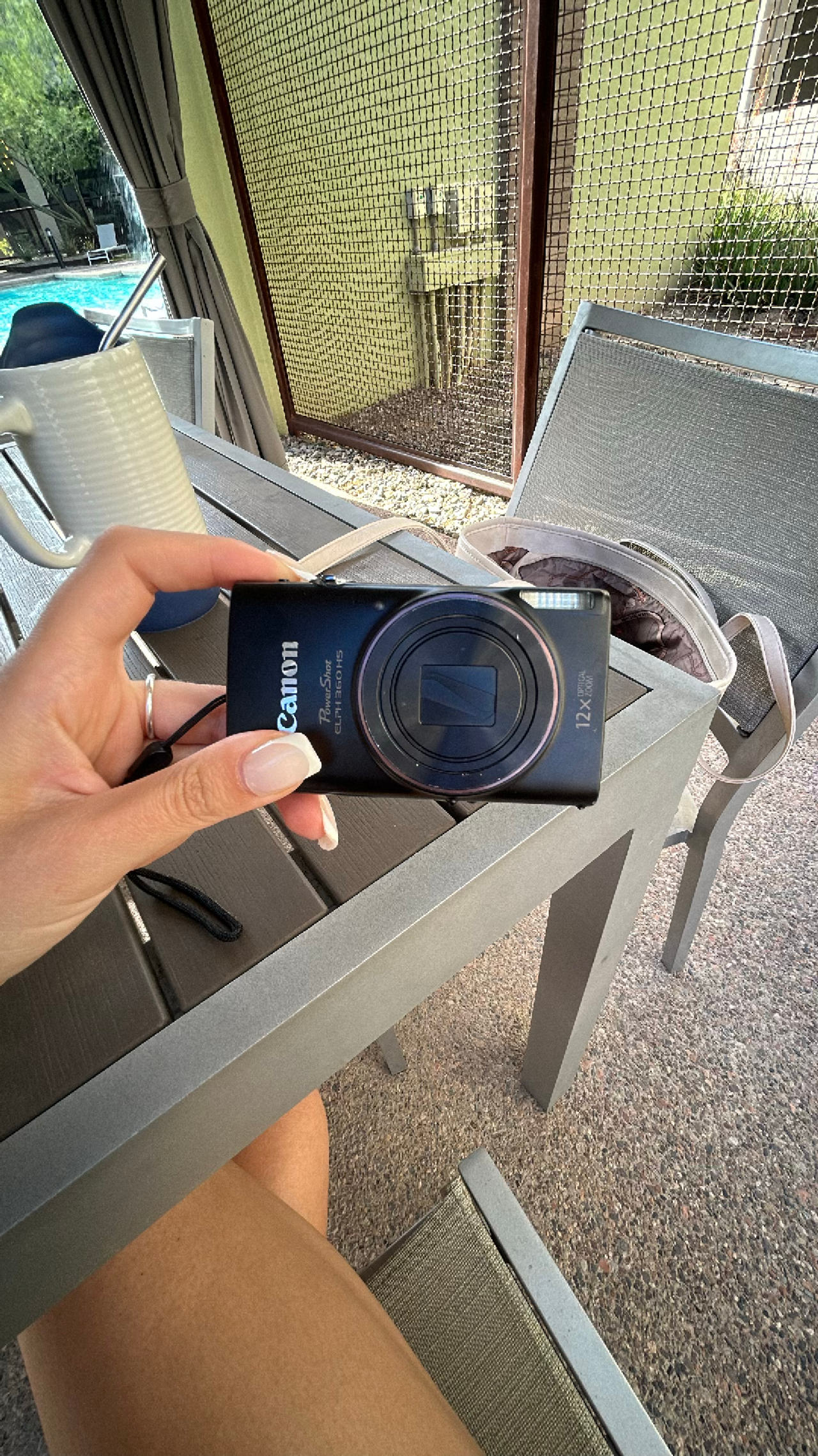 Canon PowerShot ELPH 360 HS