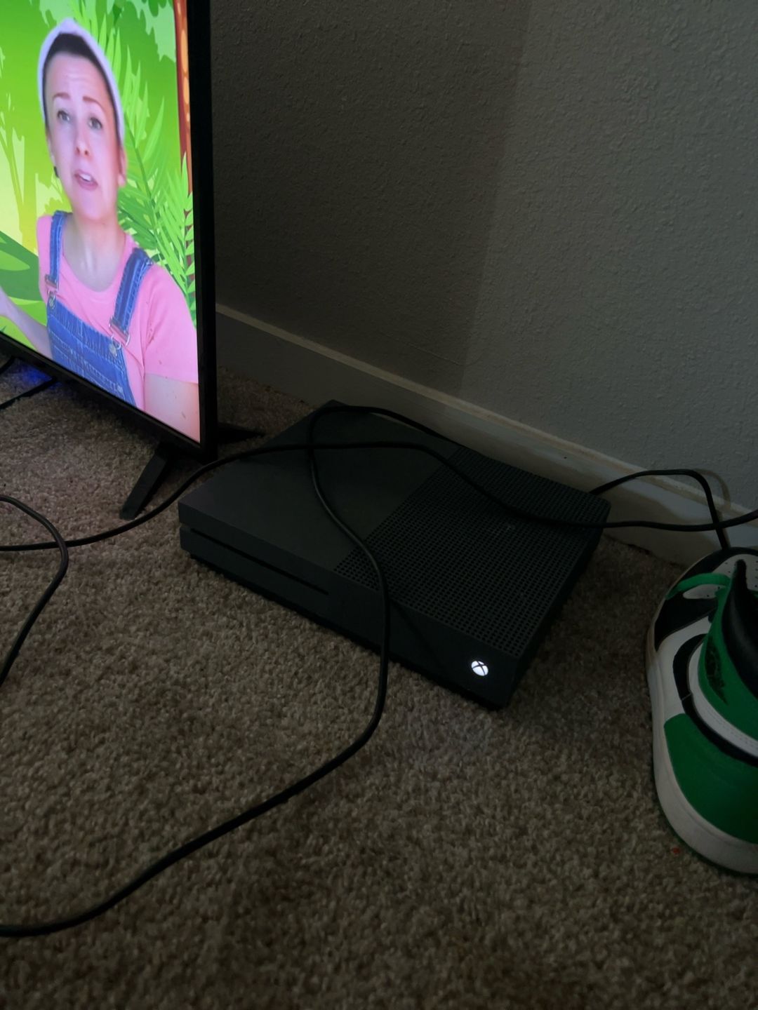 Microsoft Xbox One S Battlefield Edition Green