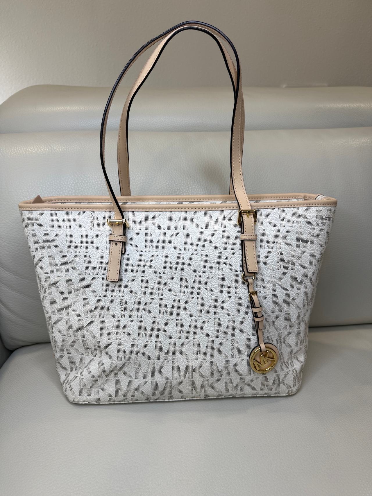 Michael Kors Jet Set Travel Tote