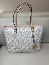 Michael Kors Jet Set Travel Tote - Image 1