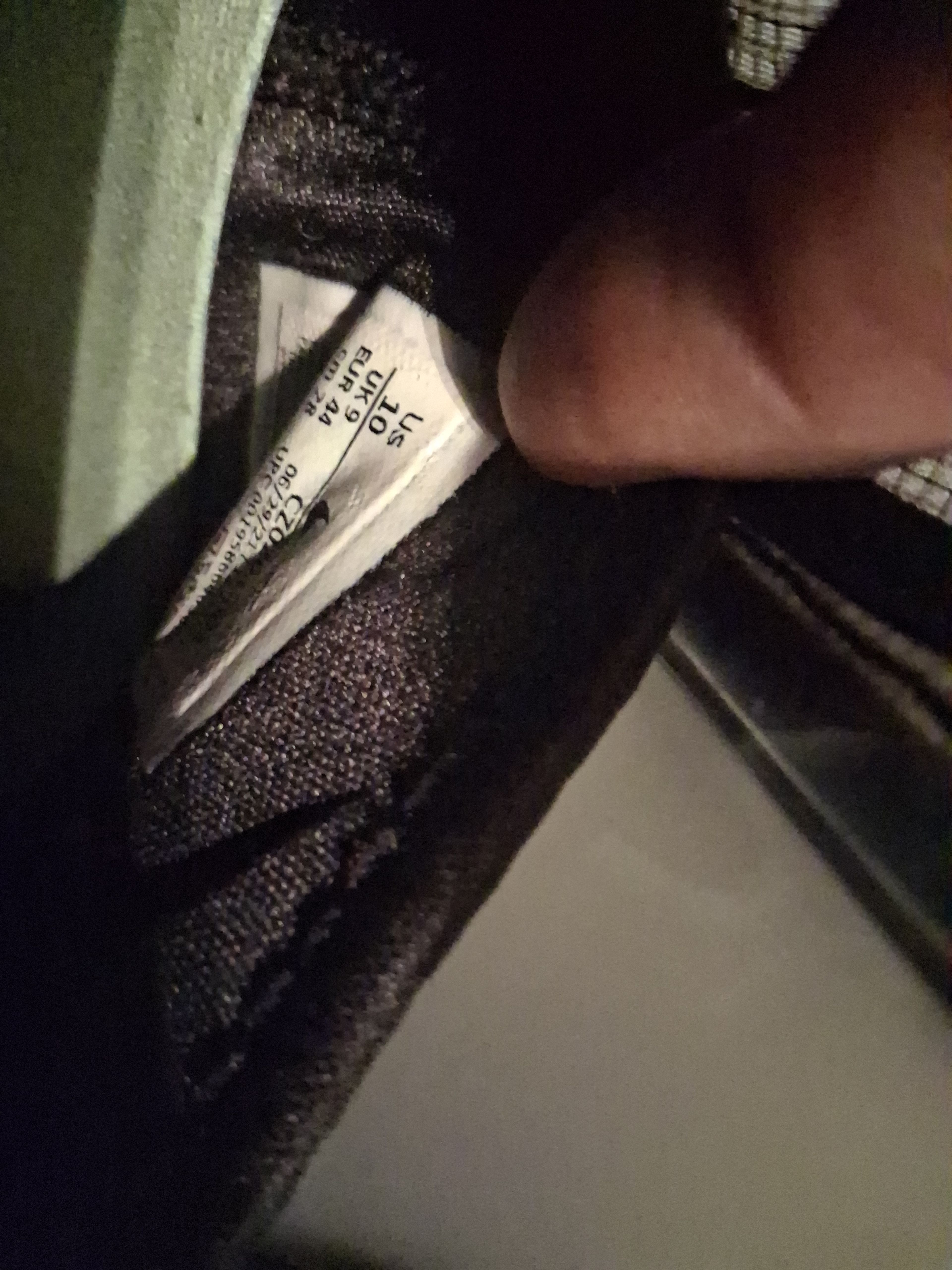 Nike LeBron 19 Dutch Blue Lime Glow size 10 - Image 3