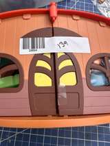 Bluey Calypso's School Playset with Figures and Accessories - Image 3