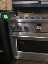 Café 36" Smart All-Gas Commercial-Style Range - Image 5