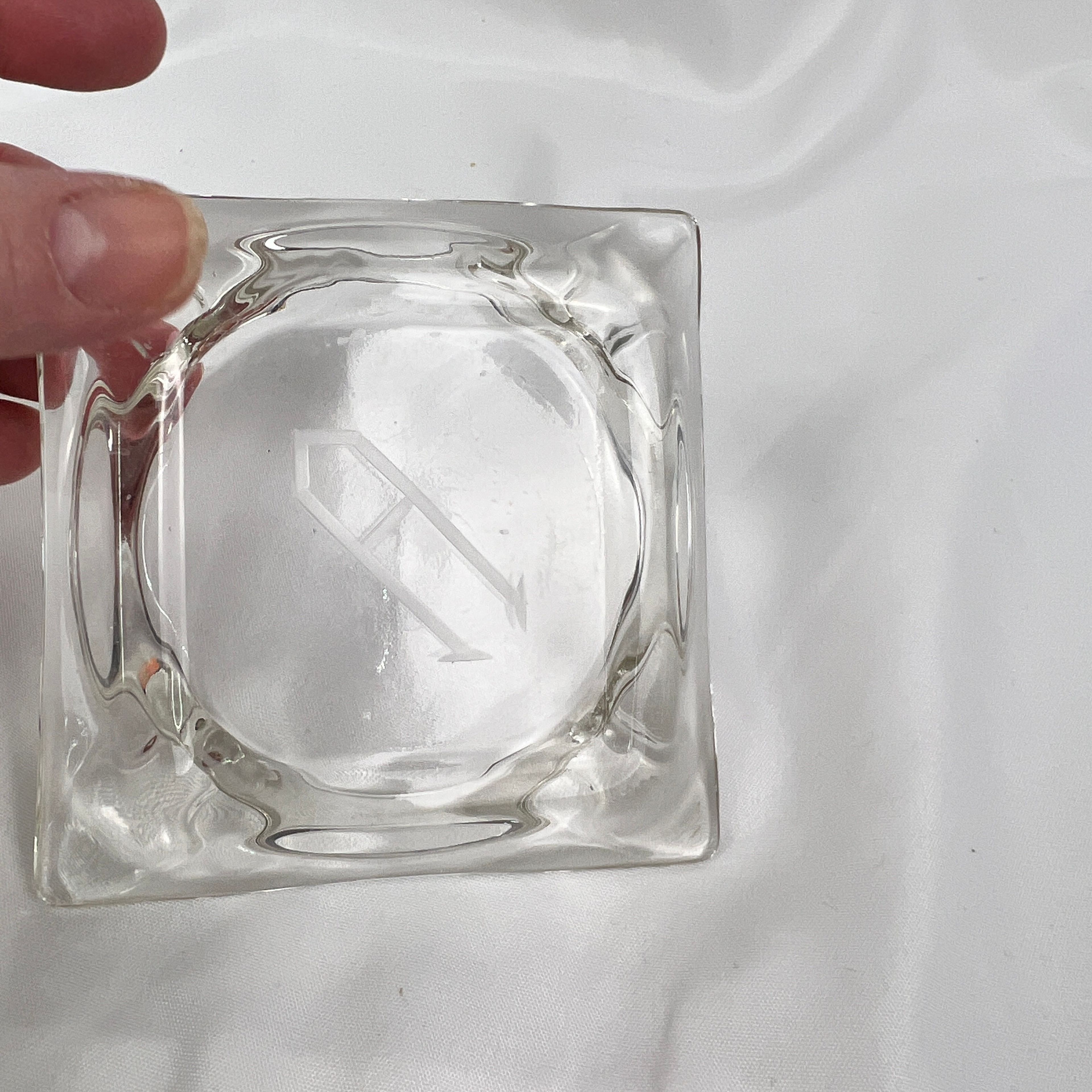 Vintage Clear Glass Ashtray Dish Square Mid Century Modern Minimalist Decor - Image 5