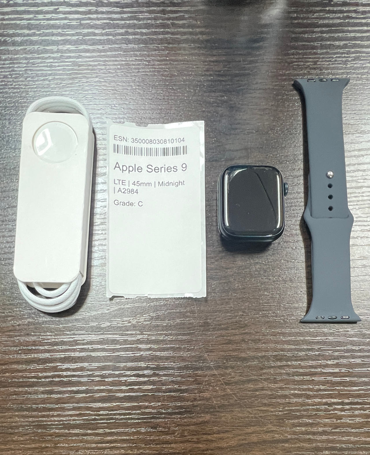 Apple Watch Series 9 (GPS + Cellular, 45mm) Midnight Aluminum Case
