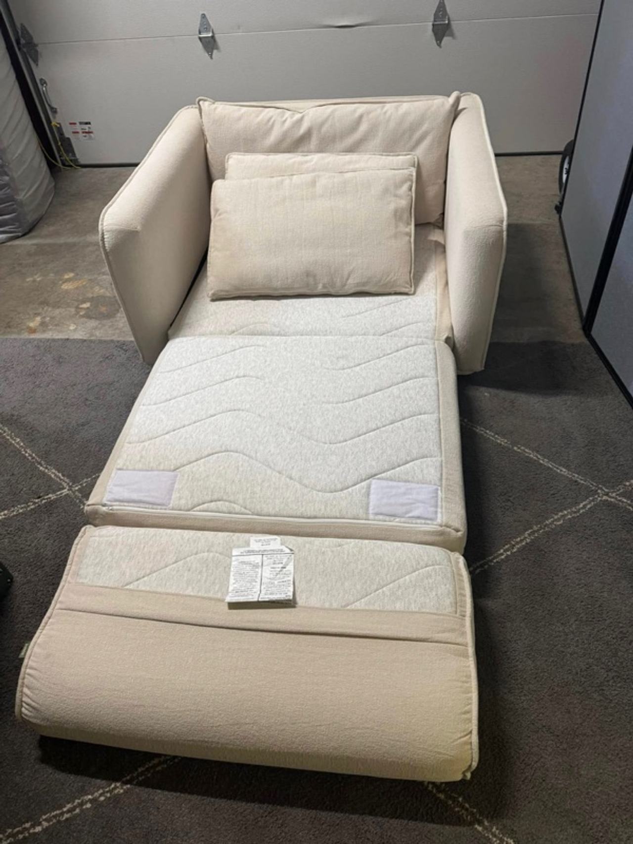K

Koala Sofa Bed 46" (1.5-Seater) (1 Vanilla)