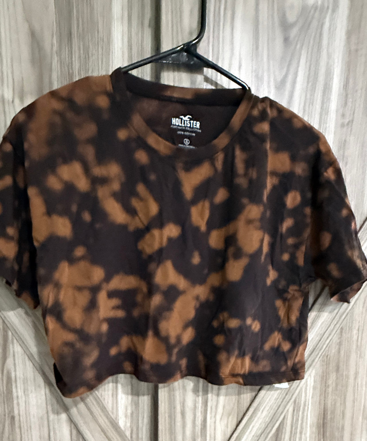 Hollister Must-Have Collection Cropped Tie-Dye Tee brown/black size small