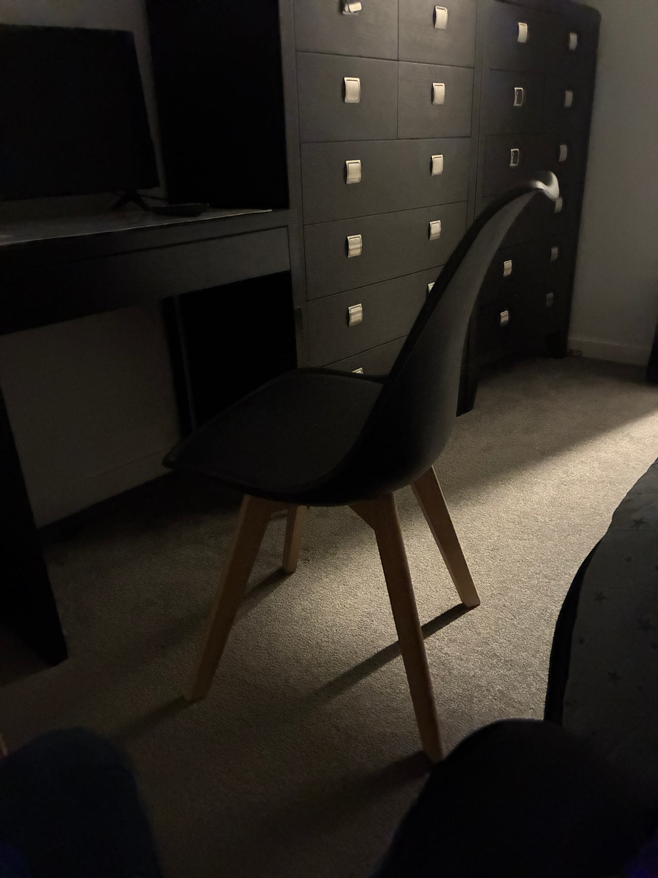 Modern Scandinavian Style Dining Chair