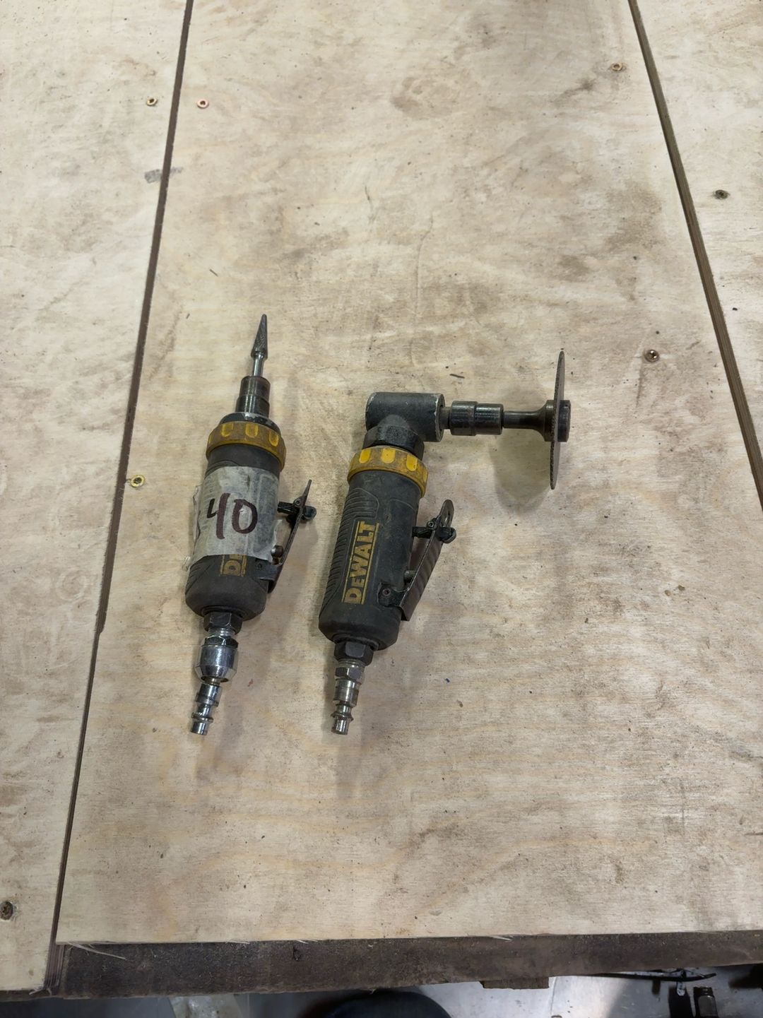 DEWALT Pneumatic Angle Die Grinder 1/4" Collet