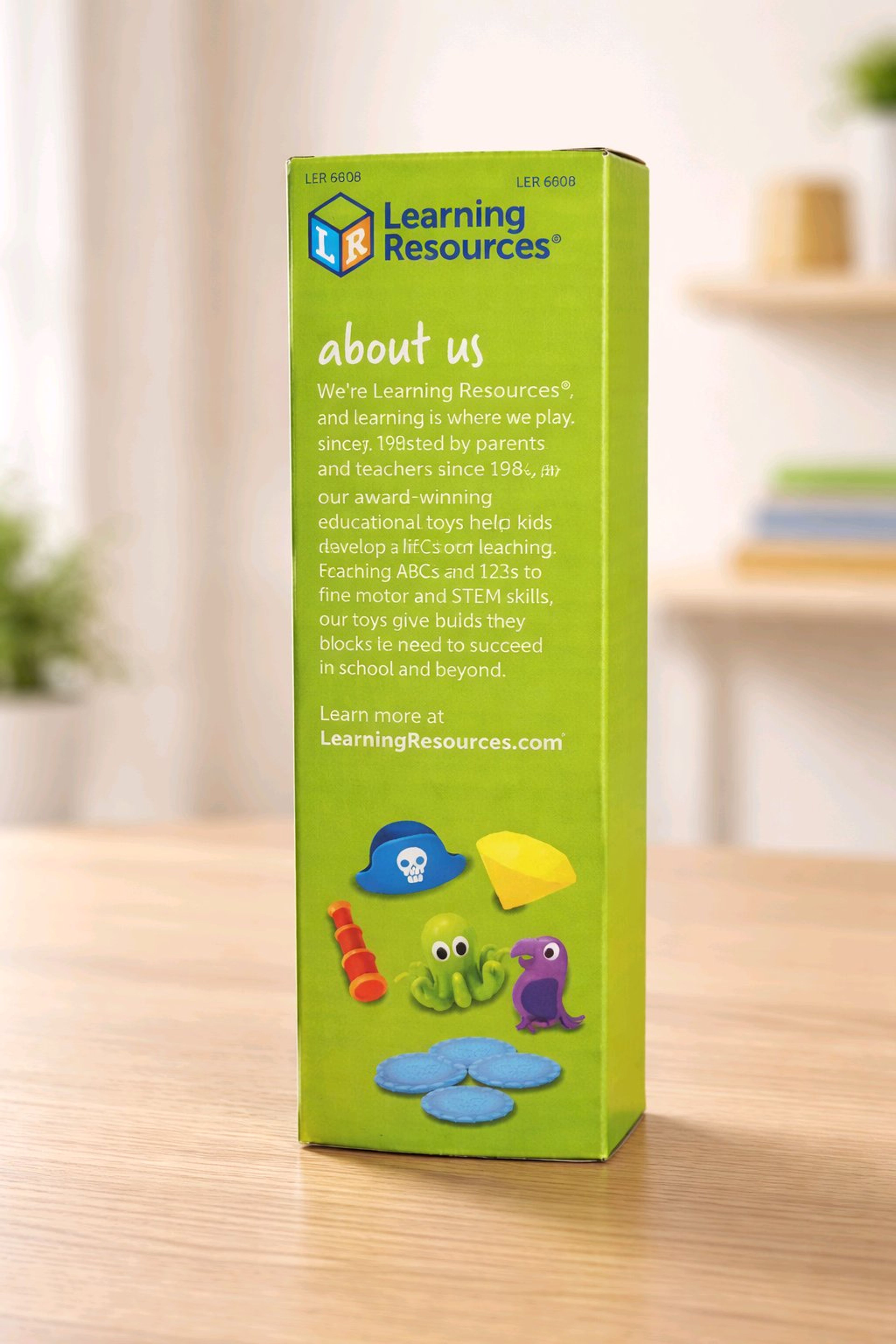 Learning Resources Sorting Surprise Pirate Treasure - Image 4