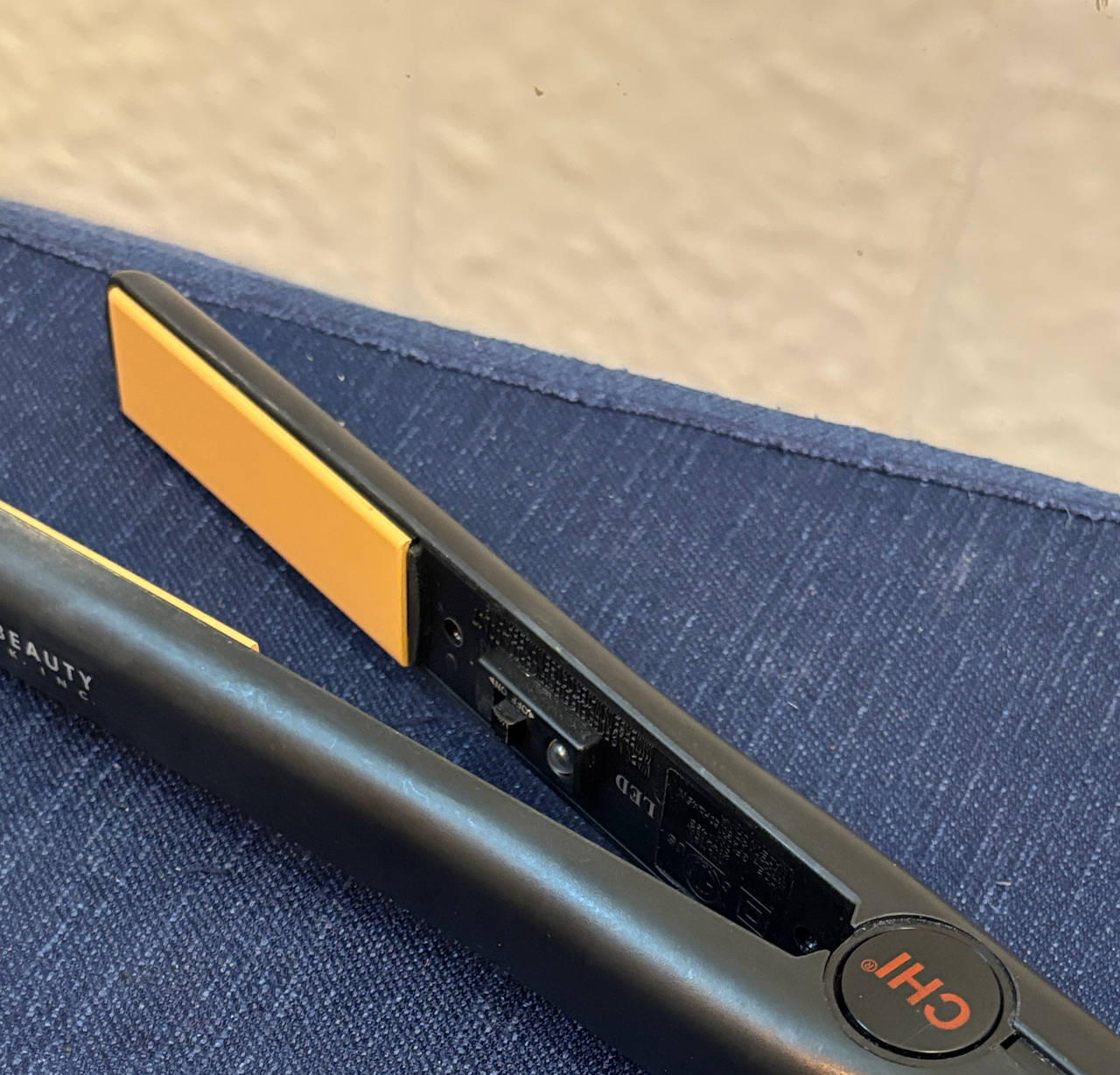 CHI Original 1" Ceramic Hair Straightening Flat Iron