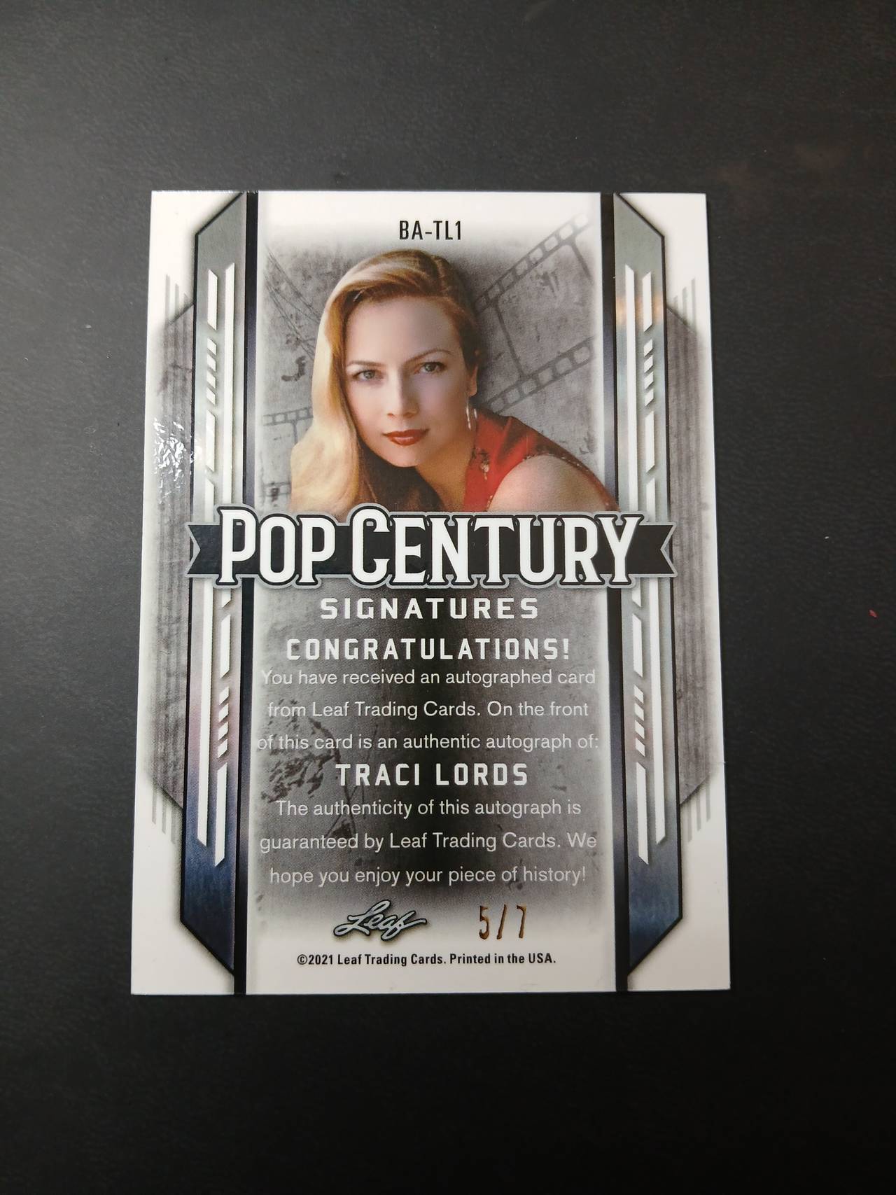 2021 Leaf Pop Century Traci Lords Green Autograph Card